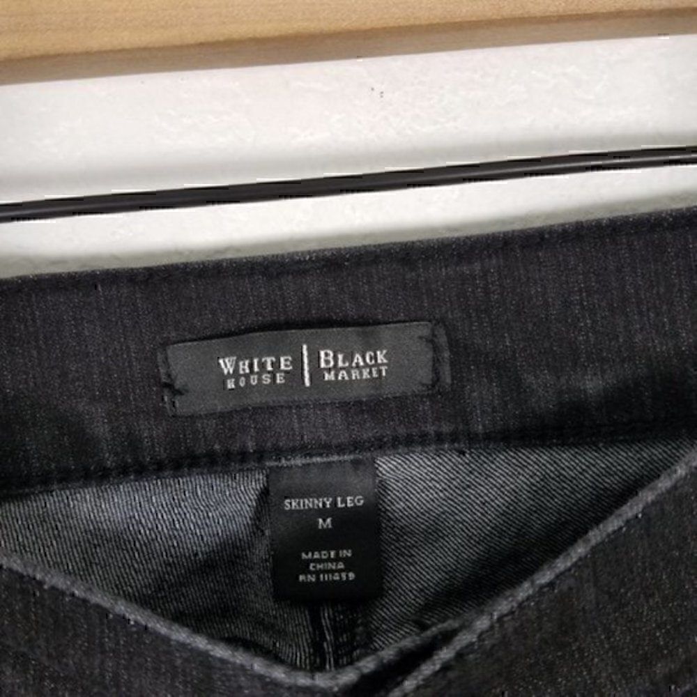 White House Black Market Skinny Leg Stretch Jeans - Picture 3 of 6